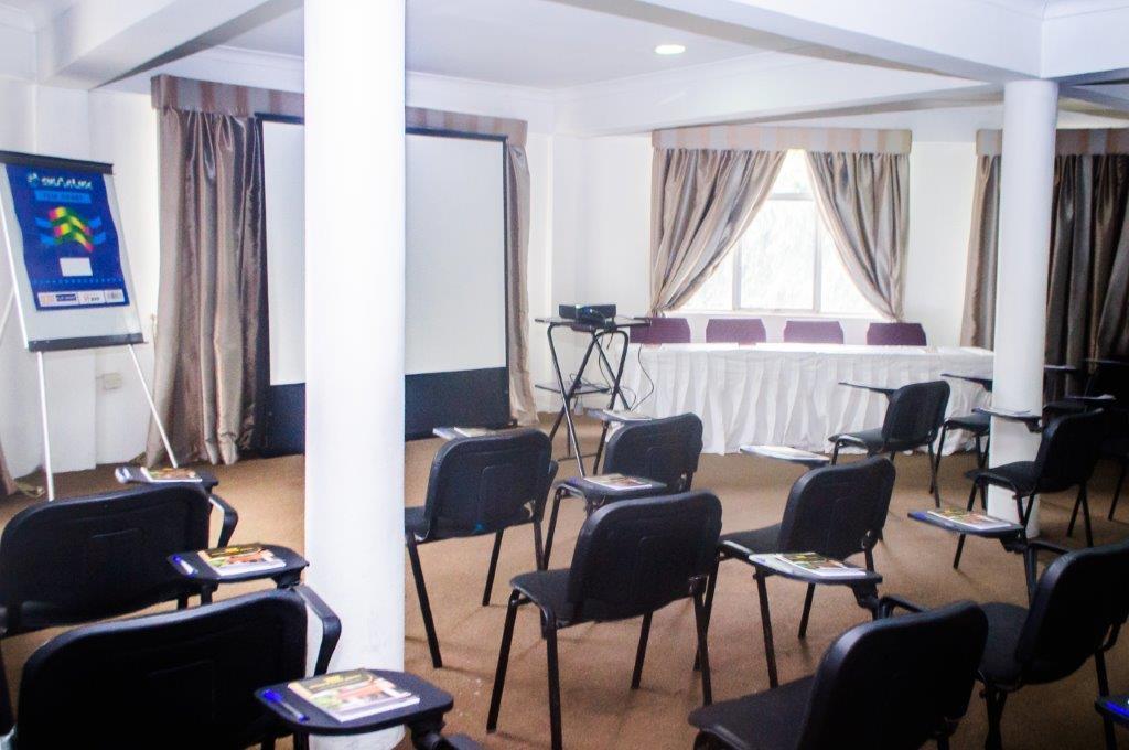 Golden Gate Hotel Kumasi Ngoại thất bức ảnh