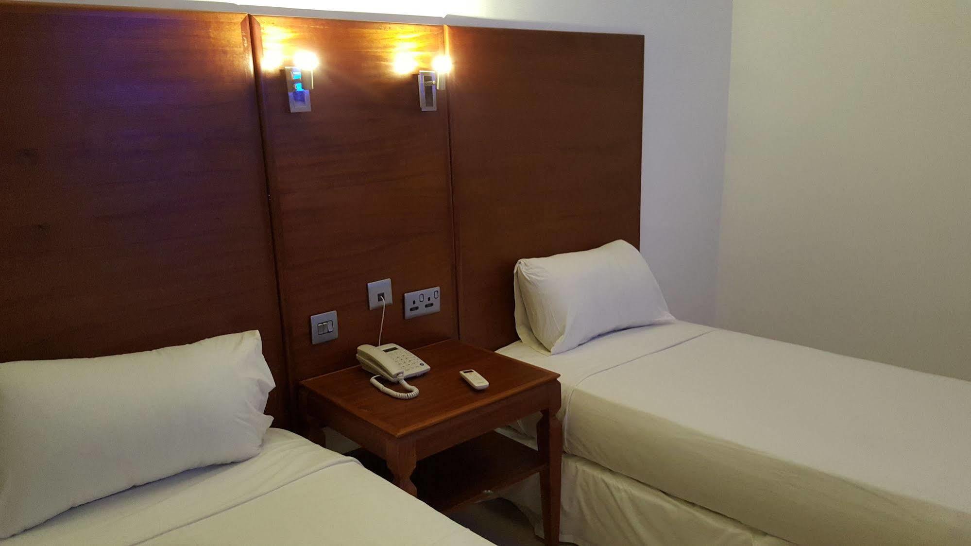 Golden Gate Hotel Kumasi Ngoại thất bức ảnh