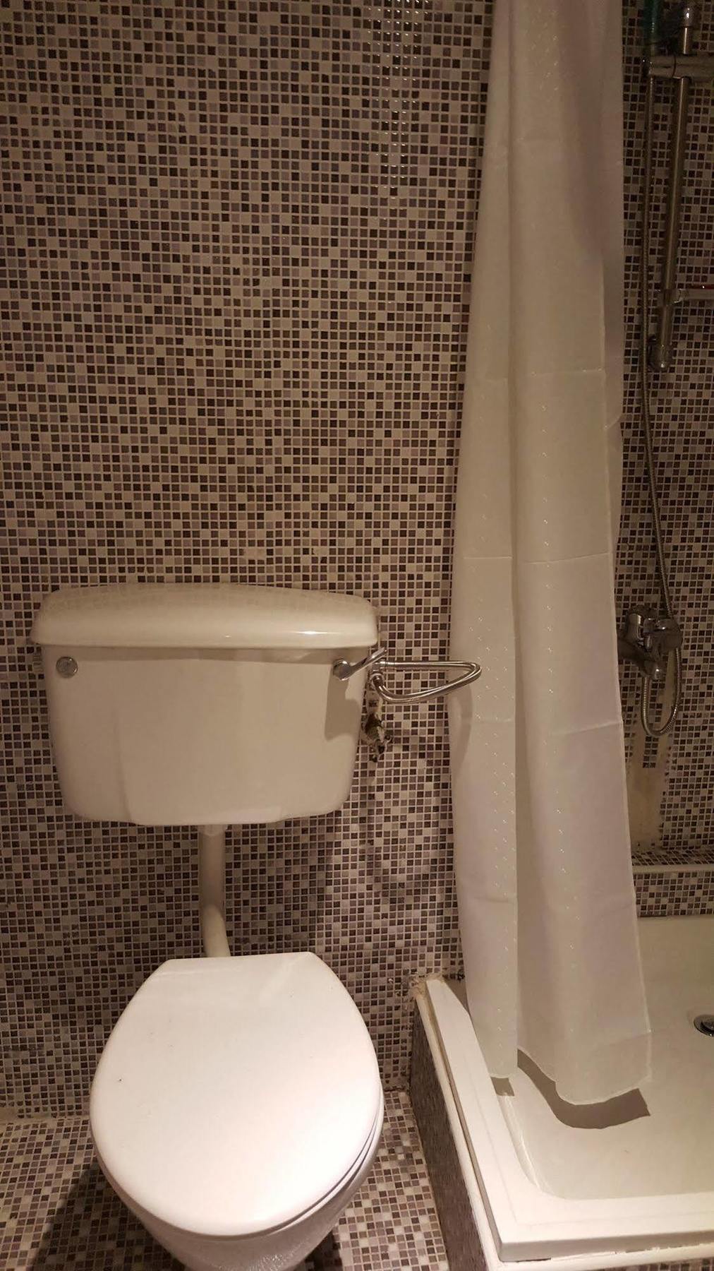 Golden Gate Hotel Kumasi Ngoại thất bức ảnh