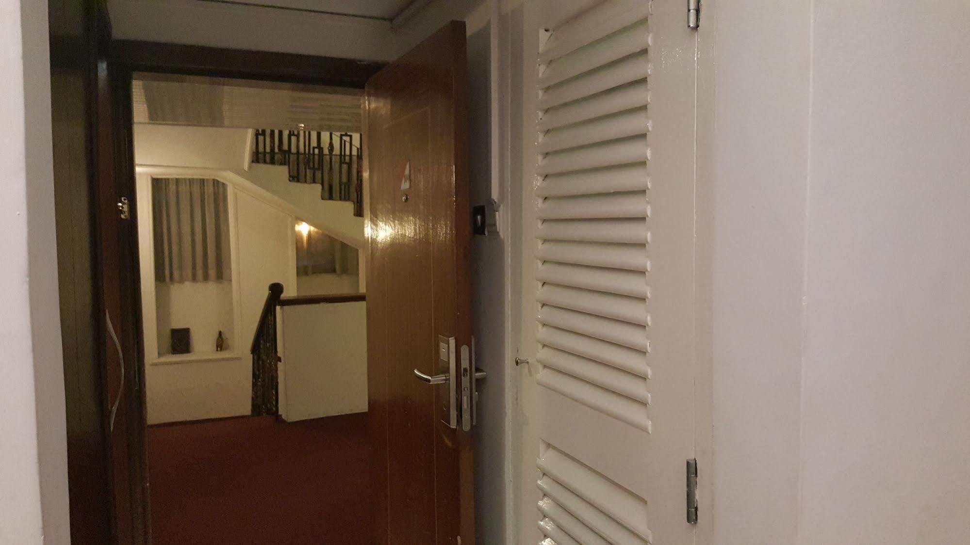 Golden Gate Hotel Kumasi Ngoại thất bức ảnh